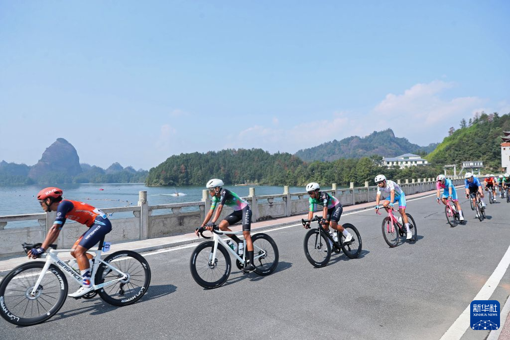 公海gh555000aa线路检测加入了大量美术资源、玩法系统、世界观各方面新颖元素案例展示