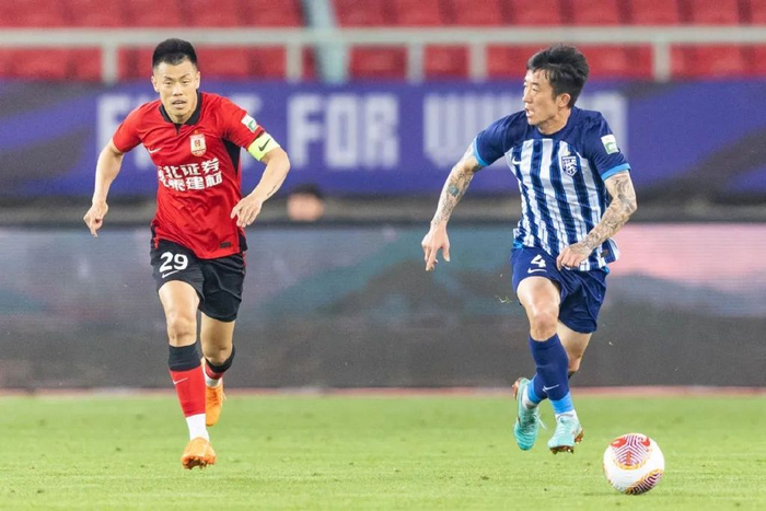坚持与时俱进相关图片