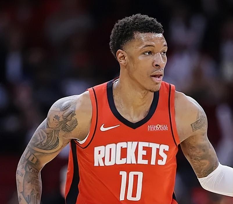 火箭2小将隐患再现！史密斯还需提升两点，阿门一打控卫就崩！