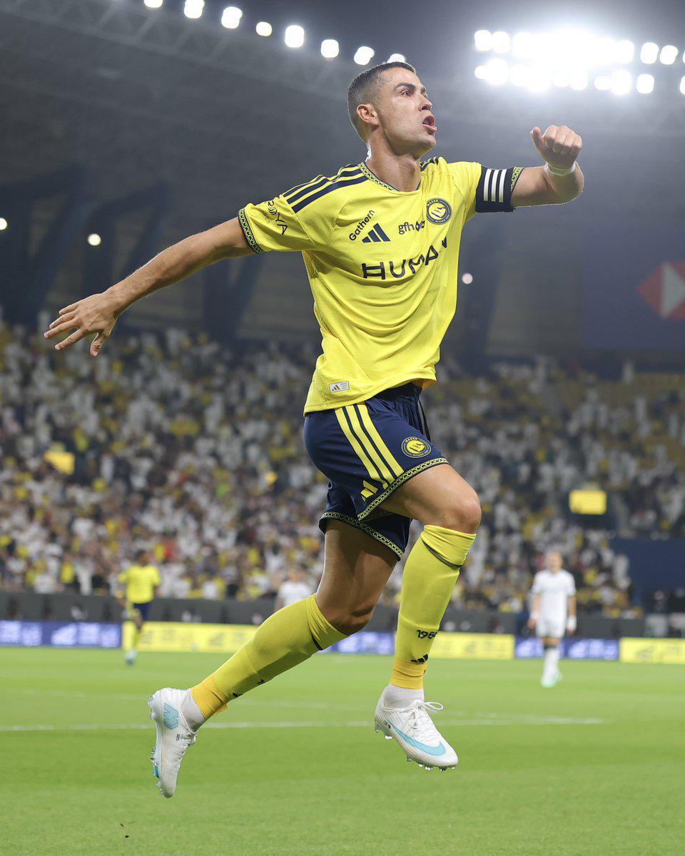 回到俱乐部首战即破门，C罗：任务完成，继续下一场